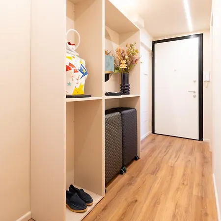 Inluce Loft Апартаменти Санремо