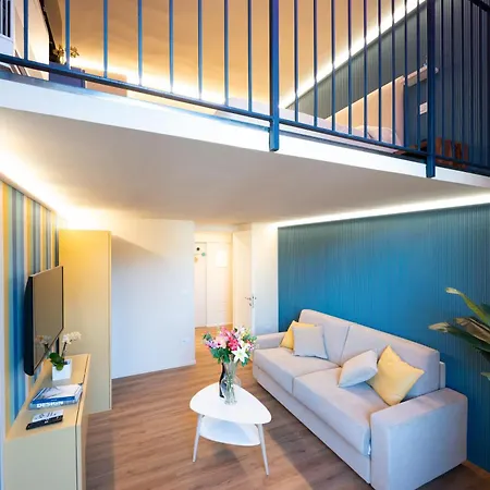 Inluce Loft Апартаменти